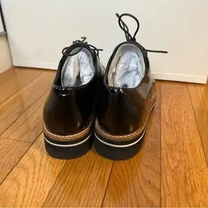 Vince Alanis Black Pointed Toe Oxford Loafers - Size 8.5 Vince | Shoes | Vince Alanis Black Patent Leather Pointed  main image 3